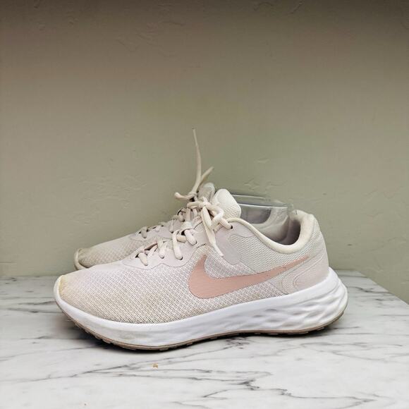 Nike Revolution 6 Pink Sneakers Women’s Size 8.5 - Picture 1 of 10